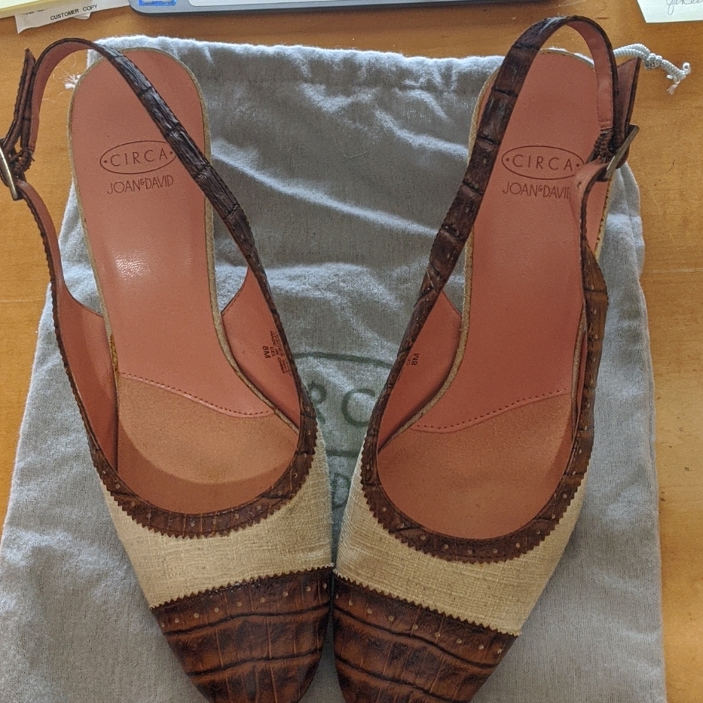 Circa Joan & David Leather Pumps